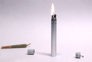 Stashlight Doobtube, lighter, joint case