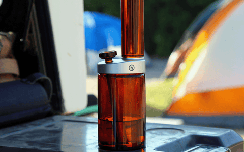 How Much Water to Put in a Bong (the Simple Rule)