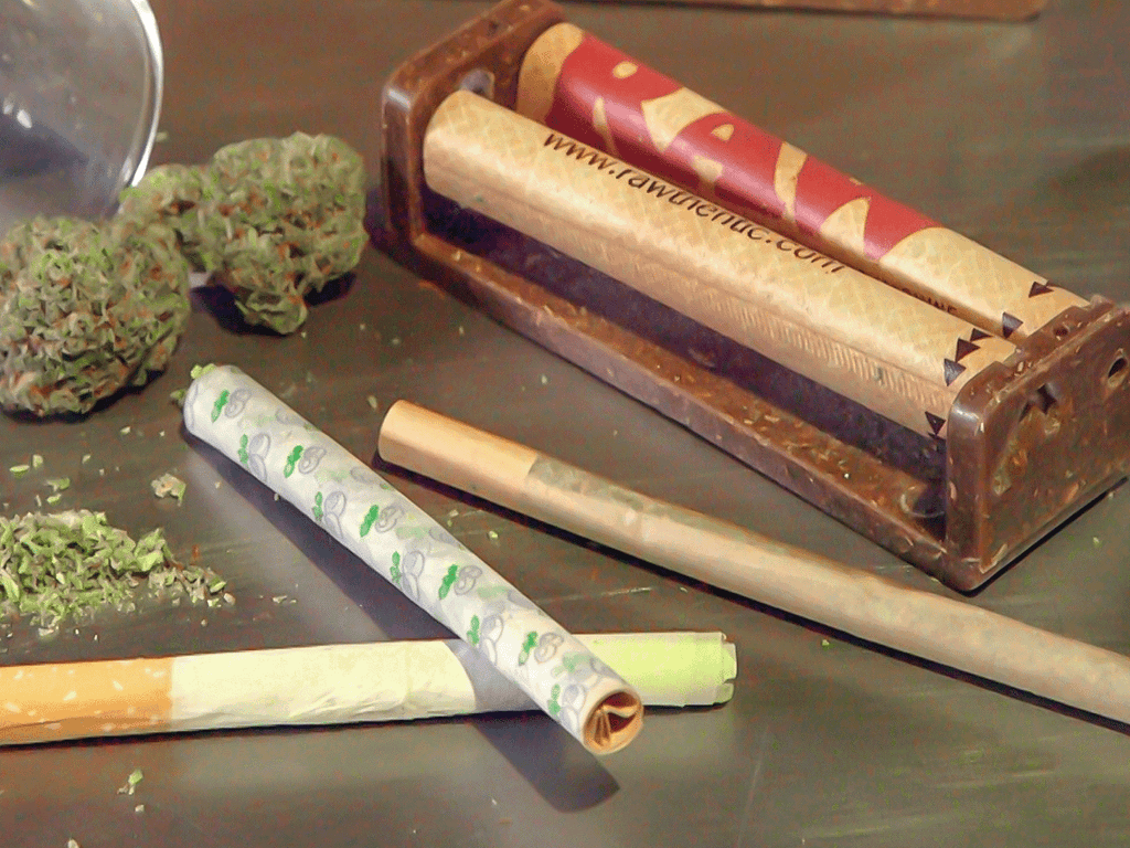 How To Use a Joint Roller (3 Easy Steps) Honest